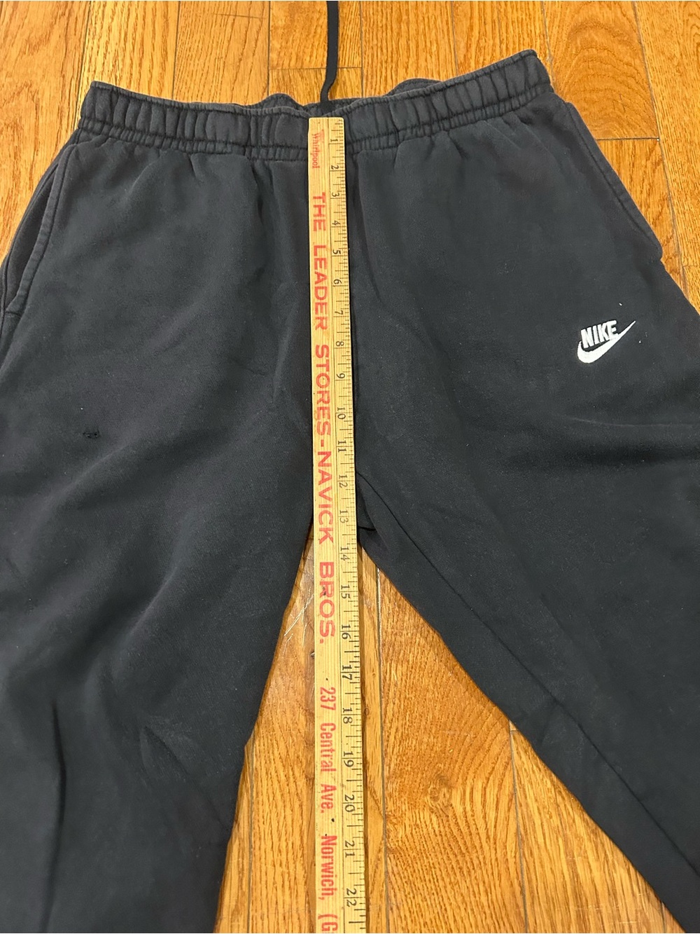 Nike Mens Sweatpants Size Large Black Fleece Jogger Casual Athletic Pants - Picture 4 of 11